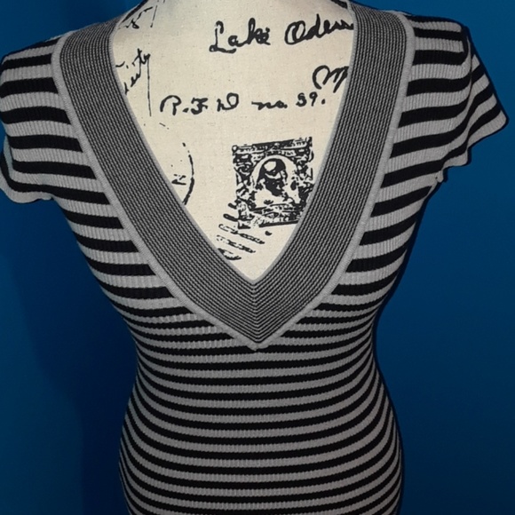 5/25.  Rue 21 Grey & Black striped ribbed sweater - Picture 6 of 8